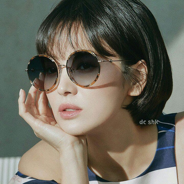 Bước sang tuổi 38, Song Hye Kyo vẫn khiến dân tình cảm thán vì bộ hình: Đúng là quốc bảo nhan sắc xứ Hàn!