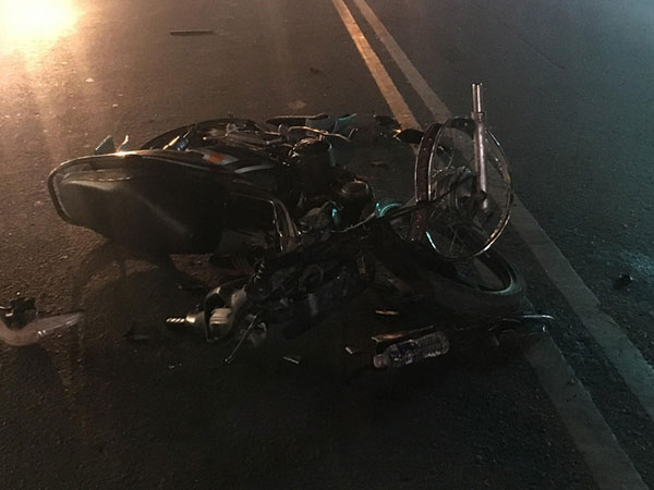 Liên tiếp trong 2 giờ, 2 vụ xe container cán nát xe máy, 2 người thương vong