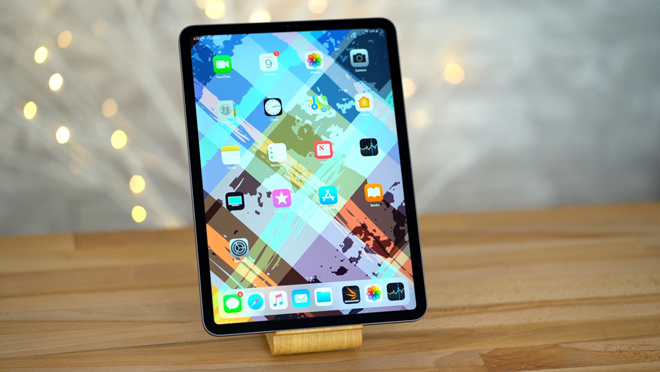 iPad Pro và MacBook Pro sắp thay da đổi thịt với màn hình OLED 8K