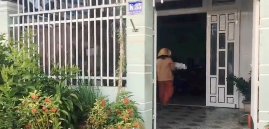 Đau đớn đón thi thể con chết bất thường tại nhà trẻ tư nhân