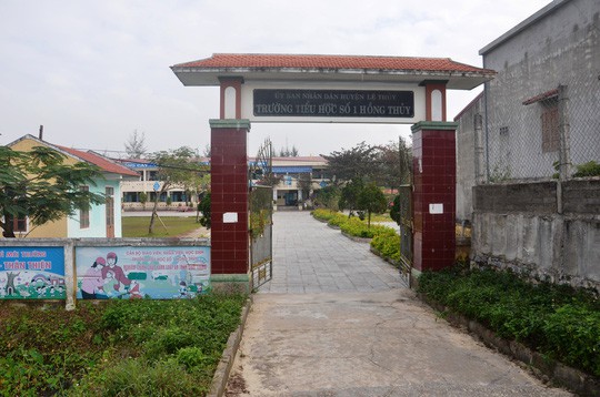 Cô giáo tát học sinh nhập viện mong mọi người cho… một lối thoát