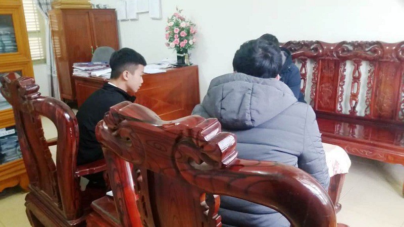 Hiệu trưởng trần tình khi bị phụ huynh tố cáo bóp cổ học sinh gây xước da