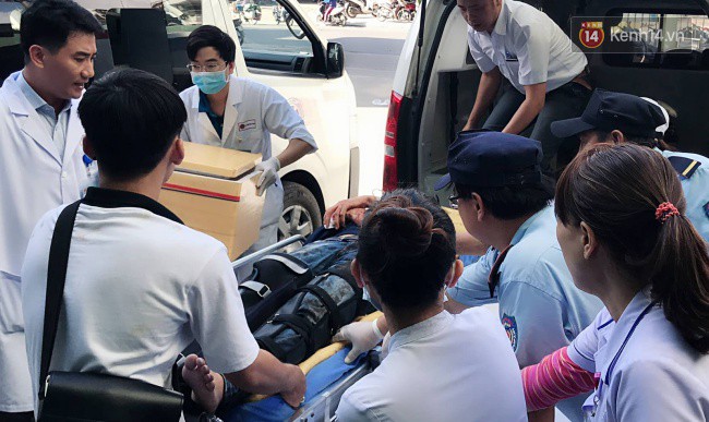 Cánh tay đứt lìa của nữ sinh trong vụ tai nạn xe khách trên đèo Hải Vân đã được nối lại thành công