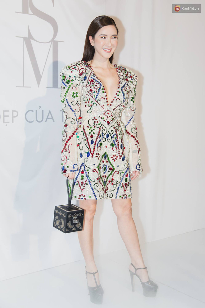 Bị tố gài bà hoàng thời trang gốc Singapore, đàn em Hà Hồ lên tiếng