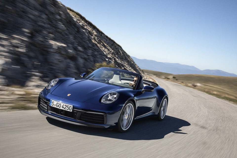 Porsche 911 Cabriolet 2020 ra mắt, mạnh 443 mã lực