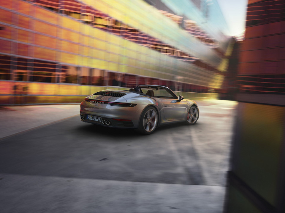 Porsche 911 Cabriolet 2020 ra mắt, mạnh 443 mã lực