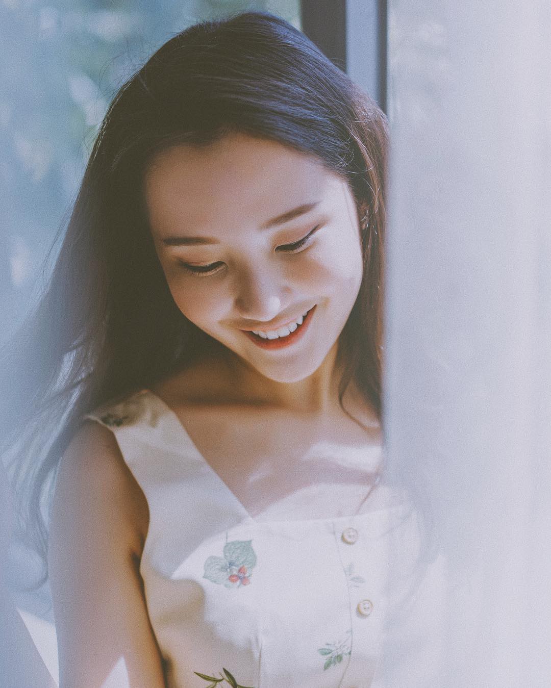 Primmy Trương chia sẻ mình là cô gái cung Bò Cạp yêu rất bản năng, khi hết tình thì sẽ tự động rời bỏ