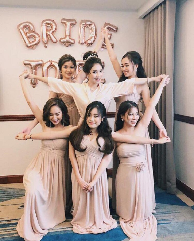 Gợi ý những trào lưu tạo dáng pose ảnh cực độc đáo dành cho hội bạn thân