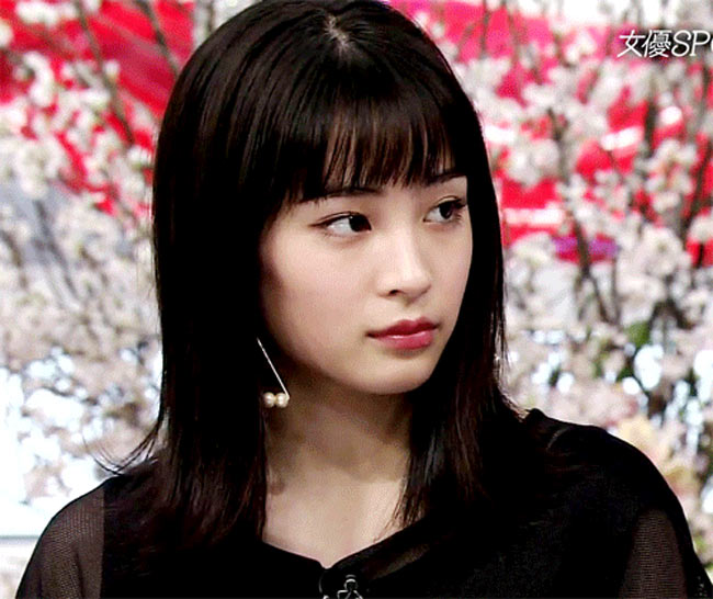 Bất ngờ với nhan sắc cô gái đứng đầu bảng Đẹp tự nhiên nhất Nhật Bản