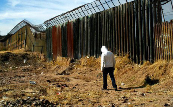 Mexico: Tìm thấy hàng chục thi thể gần biên giới với Mỹ