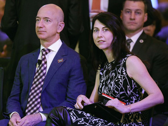 Sau ly hôn, vợ tỷ phú Jeff Bezos sẽ là phụ nữ giàu nhất thế giới?