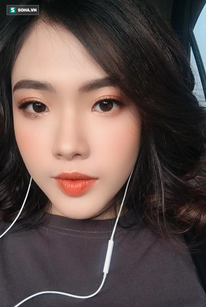 Mẫu ảnh nổi lên từ bức hình 5 nữ sinh: Tôi từng bị gạ đi chơi với những mức giá trên trời