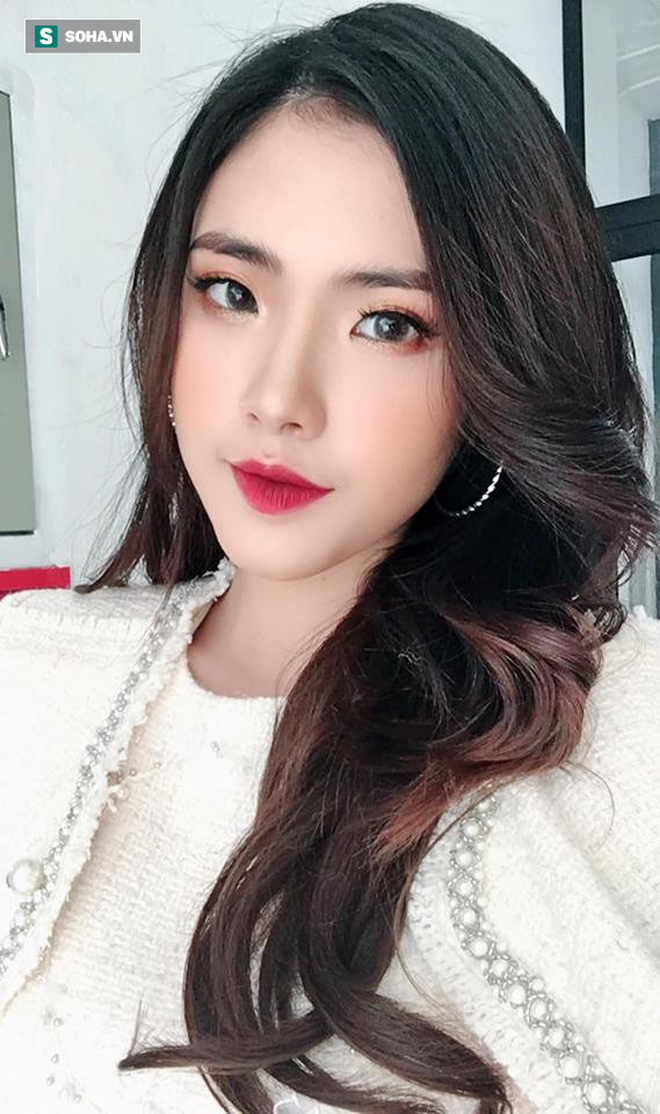 Mẫu ảnh nổi lên từ bức hình 5 nữ sinh: Tôi từng bị gạ đi chơi với những mức giá trên trời