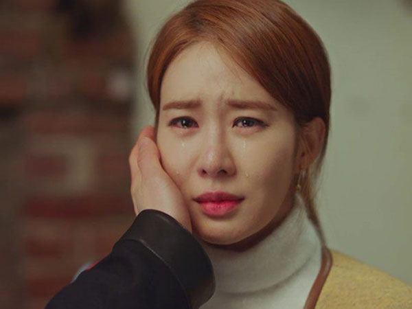 Bỏ người yêu để đi lấy chồng giàu nhưng đến giờ tôi vẫn không quên được anh, liệu tôi có nên ly hôn?