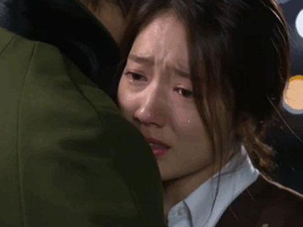 Chồng hàng tháng gửi về 20 triệu nhưng mất tăm, tôi câm nín khi bất ngờ đến nơi anh trọ