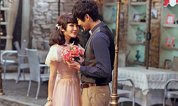 Vừa đền 200 triệu tiền phá thai, một tháng sau thấy tình cũ lấy chồng