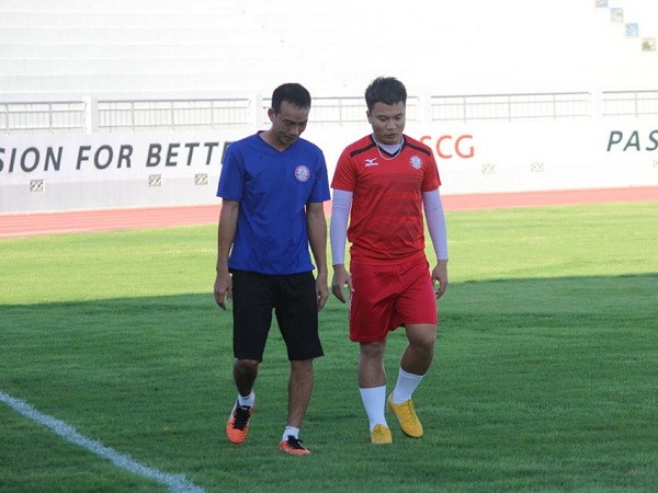 Thêm một tuyển thủ Việt Nam phải sang Hàn Quốc phẫu thuật và nghỉ thi đấu dài hạn