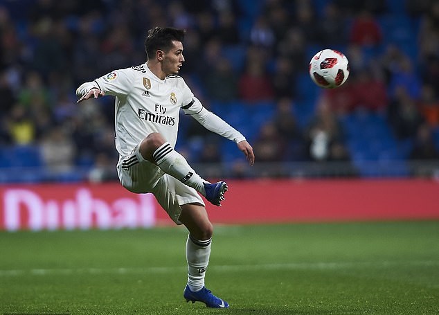 Clip: Sergio Ramos mở điểm, Real Madrid có chiến thắng đầu tiên trong năm 2019