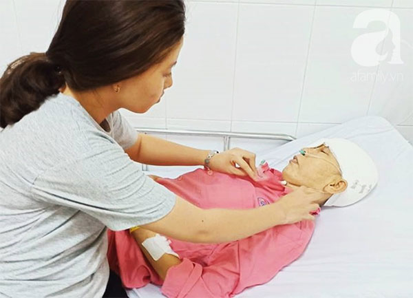 Theo con vào Bình Dương làm mướn, người phụ nữ bị máy kéo sợi bún lóc nát da đầu, cán thủng mắt thương tâm