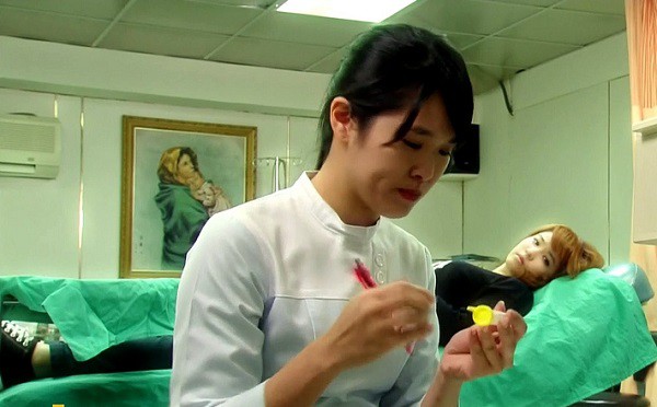 Câu nói của chồng khi vợ vừa ra khỏi phòng sinh khiến vợ nhớ đến chết không quên