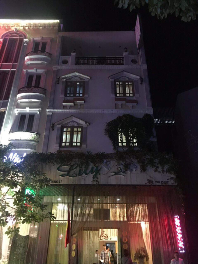 Động spa bị đột kích ở Sài Gòn dùng lồng sắt, dây xích để tạo cảm giác mạnh