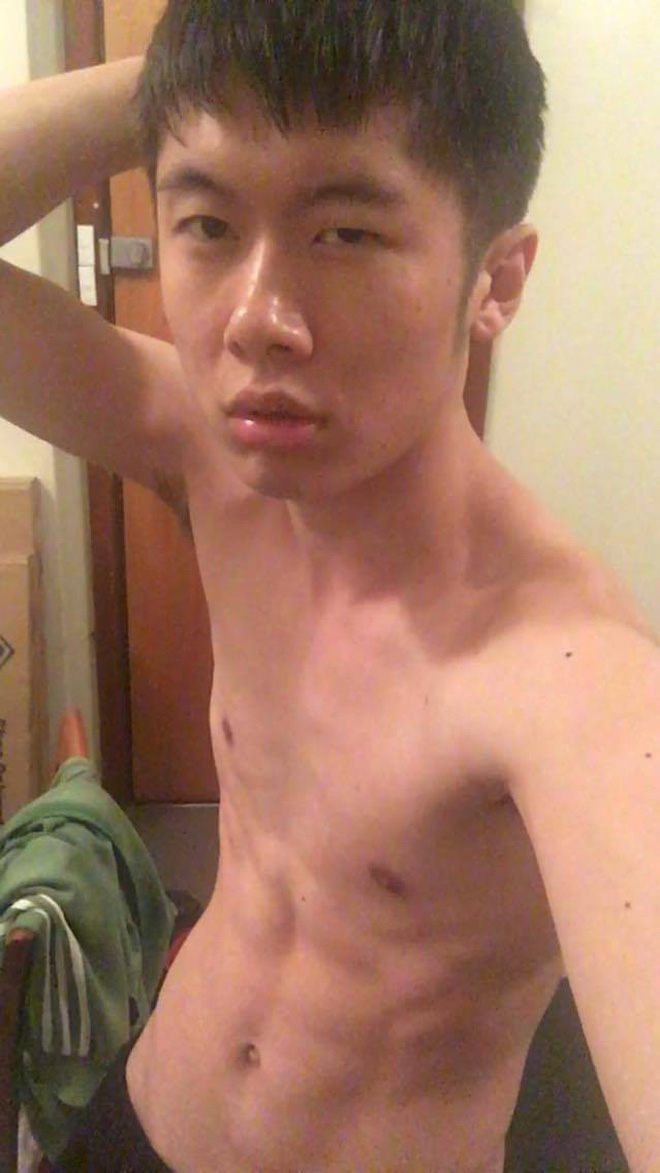 Chàng trai rao bán mình vì quá ế năm nào giờ đã có người yêu, còn mỗi bạn là FA Tết này thôi đấy!