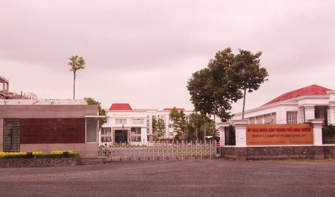 Sẽ thu hồi quyết định tuyển dụng con gái Chủ tịch UBND tỉnh An Giang