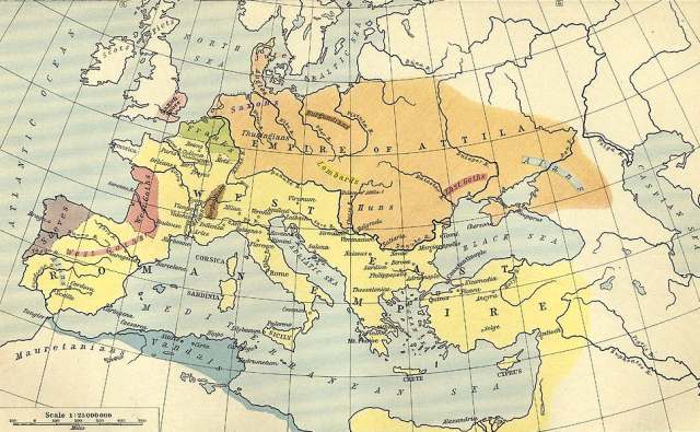 Hành khách ra vào Tokyo mỗi ngày đông hơn cả đội quân xâm lược hung hãn nhất lịch sử