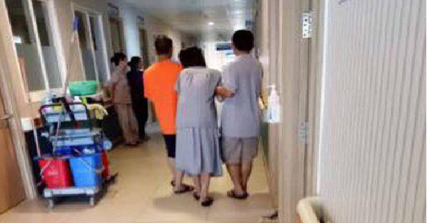 Dọa mách bố mẹ khi chồng hăm hở đưa vợ người khác đi đẻ, vợ trẻ bị hăm dọa ngược khiến cư dân mạng phẫn nộ