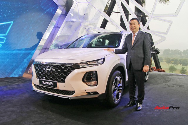 Nhiều hãng xe tại Việt Nam bó tay trước tình trạng bia kèm lạc tại đại lý