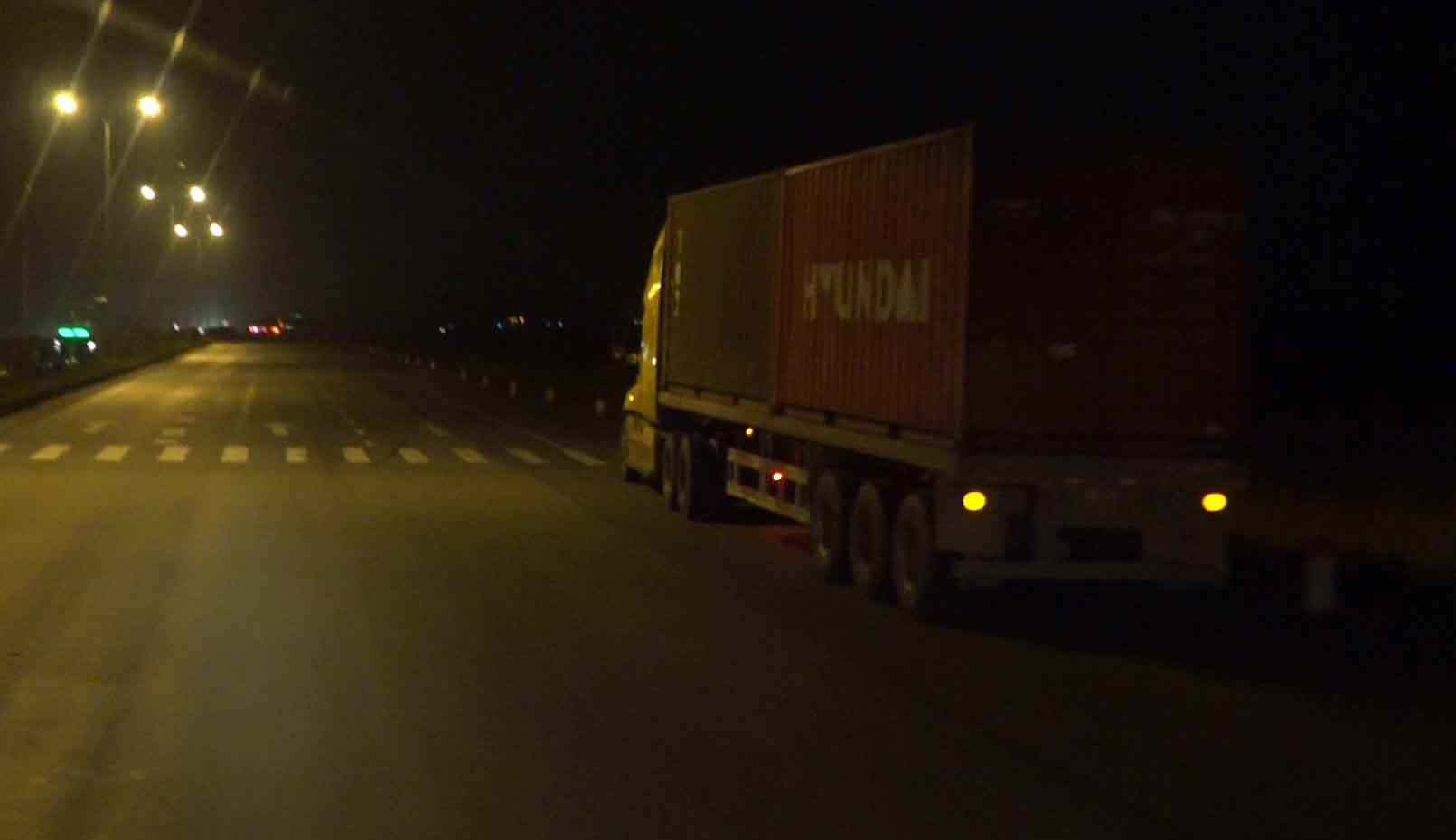 Lời đồn ma túy tỉnh như sáo 2 ngày 2 đêm: Lái xe container tàn đời