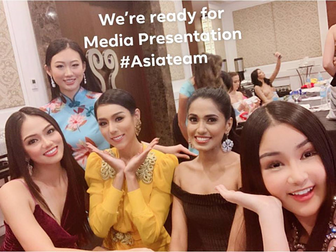 Ngân Anh bị chê catwalk xấu, biểu cảm hài hước trong màn chào sân