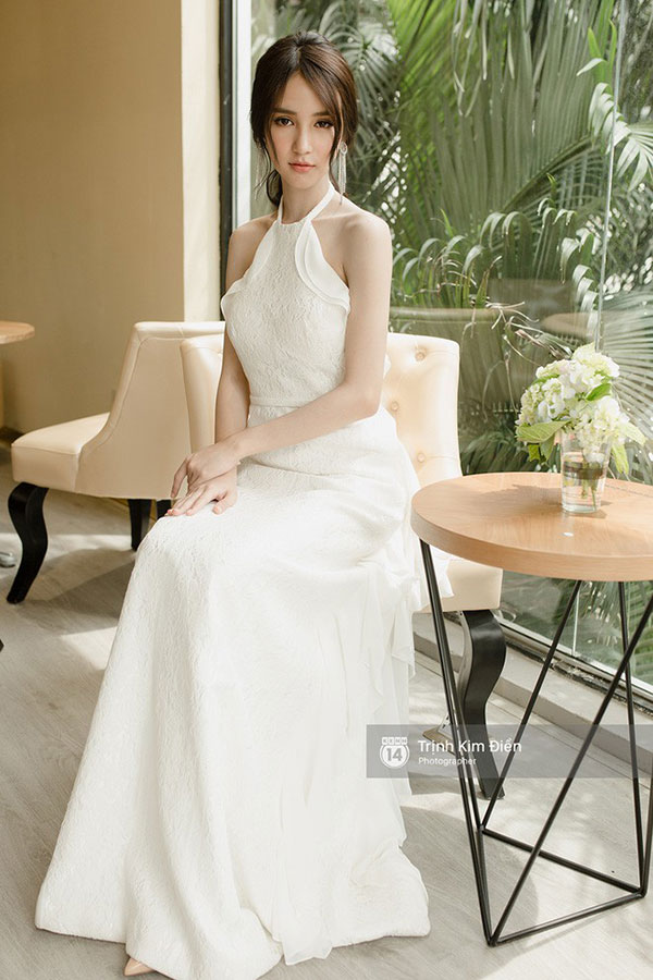 Vẻn vẹn có 10 giây ngắn ngủi, Á hậu chuyển giới Yoshi khiến fan chết lịm trước sắc vóc đẹp đến ngây người