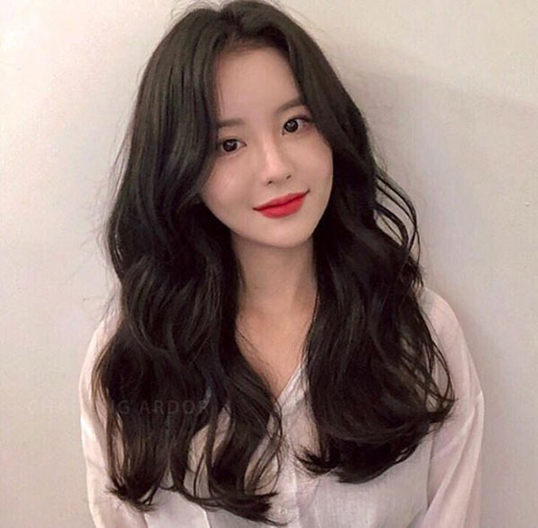 Chị em Hàn Quốc gợi ý tóc tỉa tầng xinh hợp mùa xuân