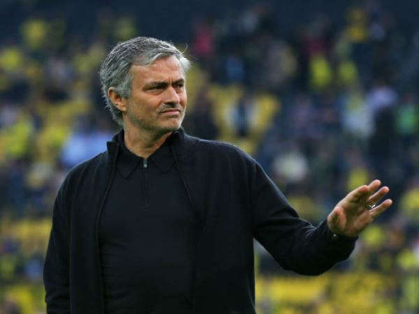 HLV Mourinho đồng ý bình luận... Asian Cup HLV Mourinho đồng ý bình luận... Asian Cup