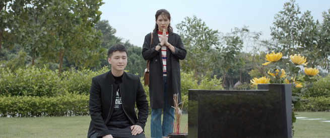 Chạy Trốn Thanh Xuân tập 15: Ông Hoài bị tóm tại trận khi đưa người tình đi phá thai Chạy Trốn Thanh Xuân tập 15: Ông Hoài bị tóm tại trận khi đưa người tình đi phá thai