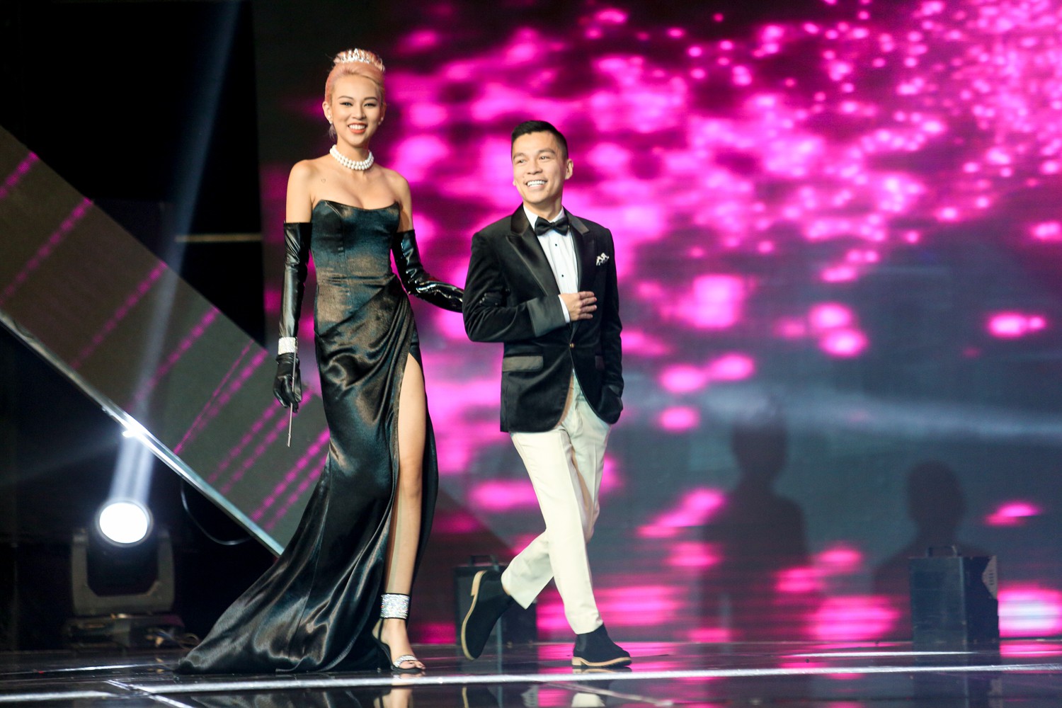 Đây là cô gái kế vị Hương Giang tham gia Hoa hậu Chuyển giới Quốc tế 2019!