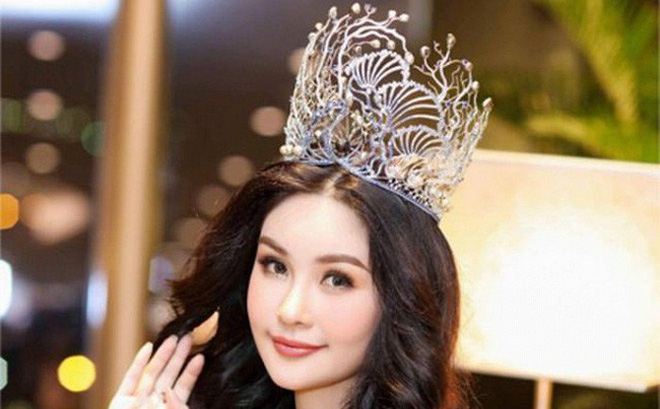 Lê Âu Ngân Anh và chuyện có 1-0-2 tại Hoa hậu Liên lục địa 2018: Bị fan Việt vào fanpage quốc tế tố thi chui Lê Âu Ngân Anh và chuyện có 1-0-2 tại Hoa hậu Liên lục địa 2018: Bị fan Việt vào fanpage quốc tế tố thi chui