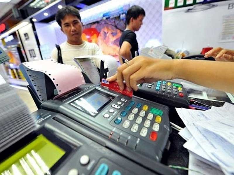 25 triệu thẻ ATM phải làm lại, toàn bộ máy ATM thay đổi 25 triệu thẻ ATM phải làm lại, toàn bộ máy ATM thay đổi