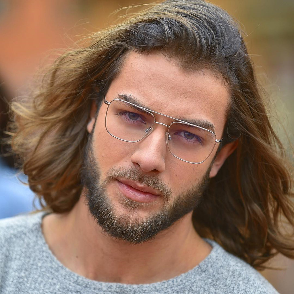 Nam giới mặt tròn nên để kiểu tóc nào dịp Tết Kỷ Hợi 2019?