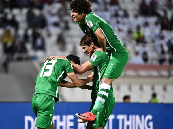 Dễ dàng hạ Yemen 3-0, Iraq nối bước Iran giành quyền vào vòng 1/8