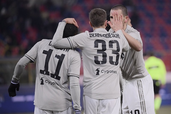 Clip: Ronaldo ngồi dự bị, Juventus vẫn dễ dàng vào tứ kết Cúp Quốc gia Italia