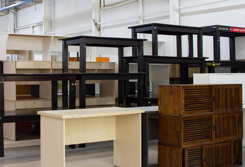 Người Sài Gòn tiết kiệm, săn đồ nội thất second hand đón Tết