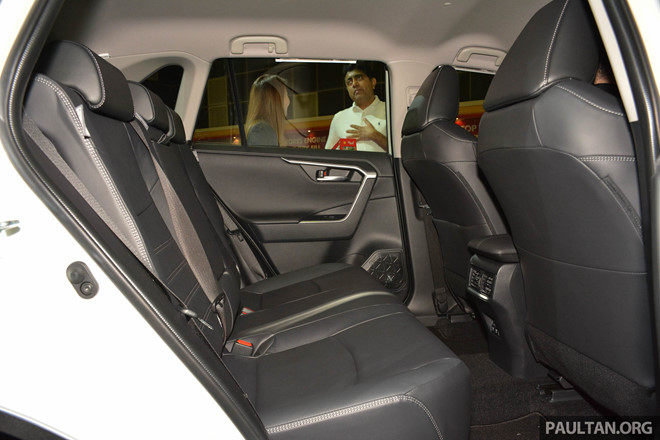 Chi tiết Toyota RAV4 2019 vừa ra mắt Đông Nam Á