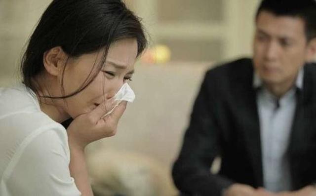 Sững người trước sự thật chồng vẫn giấu kín bấy lâu Sững người trước sự thật chồng vẫn giấu kín bấy lâu