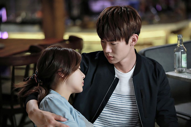 Sững người trước sự thật chồng vẫn giấu kín bấy lâu Sững người trước sự thật chồng vẫn giấu kín bấy lâu