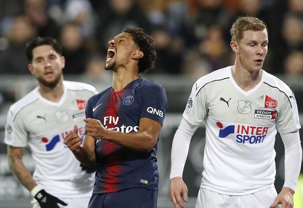 Clip: Song sát Cavani - Mbappe lên tiếng, PSG trút giận lên Amiens