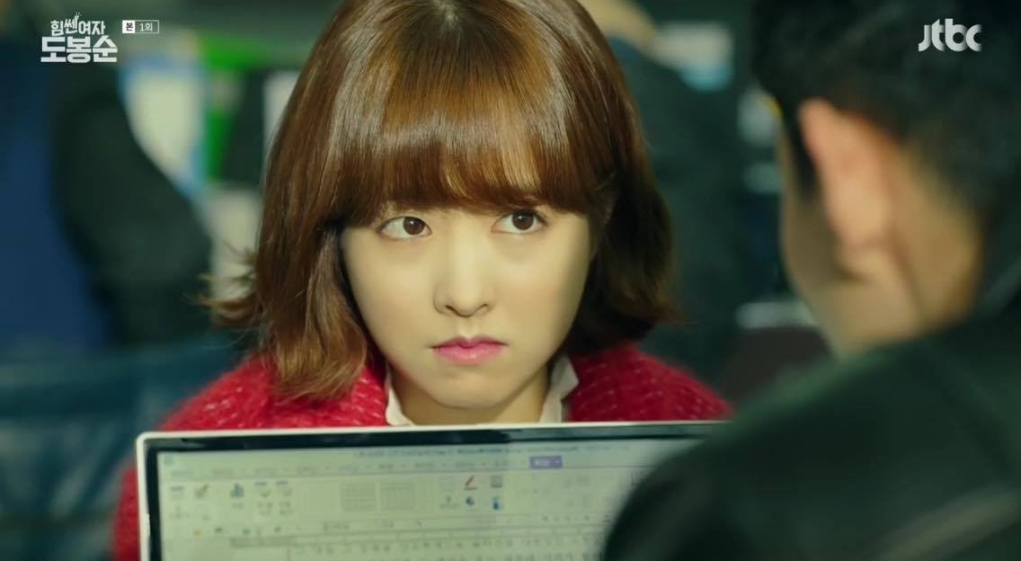 Facebook có lắm người đáng ghét nhưng phẫn nộ nhất vẫn là kiểu đào mộ ảnh cũ của người khác rồi thả haha