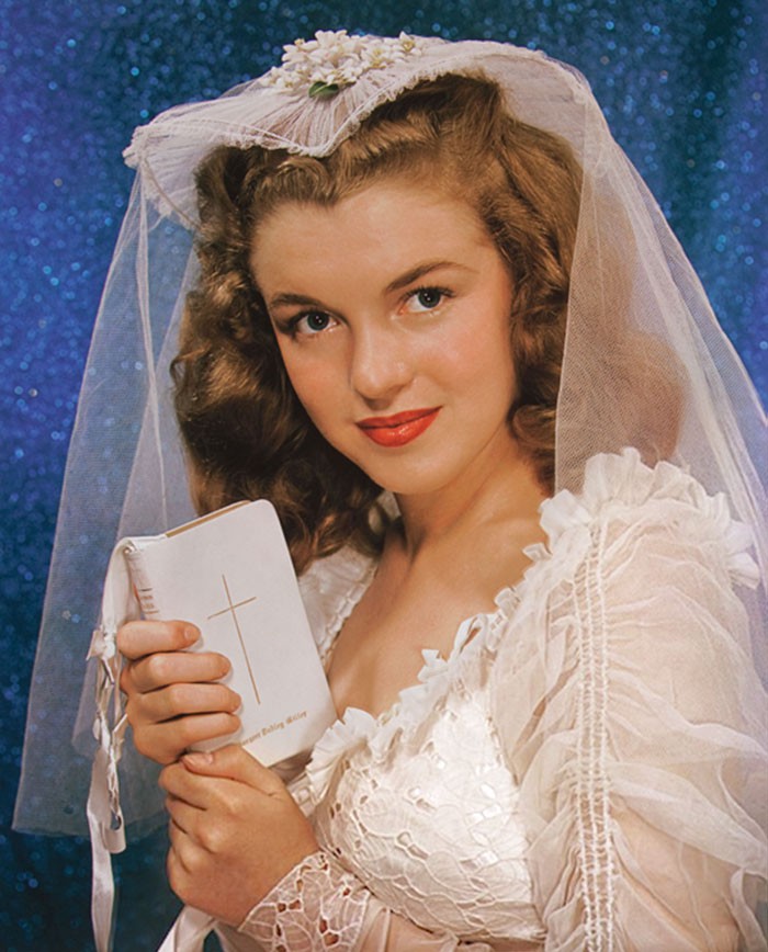 Hé lộ loạt ảnh hiếm thời chưa nổi tiếng của quả bom sex Marilyn Monroe Hé lộ loạt ảnh hiếm thời chưa nổi tiếng của quả bom sex Marilyn Monroe