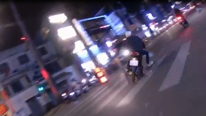 Thanh niên đi cướp giật khóc nghẹn xin về chăm vợ sắp sinh